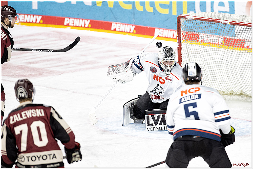 PENNY DEL;  Koelner Haie - Nuernberger Ice Tigers; Koeln, 25.03.2021